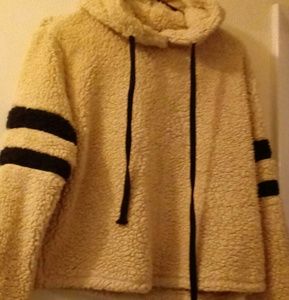 Cropped fleece pullover with hood